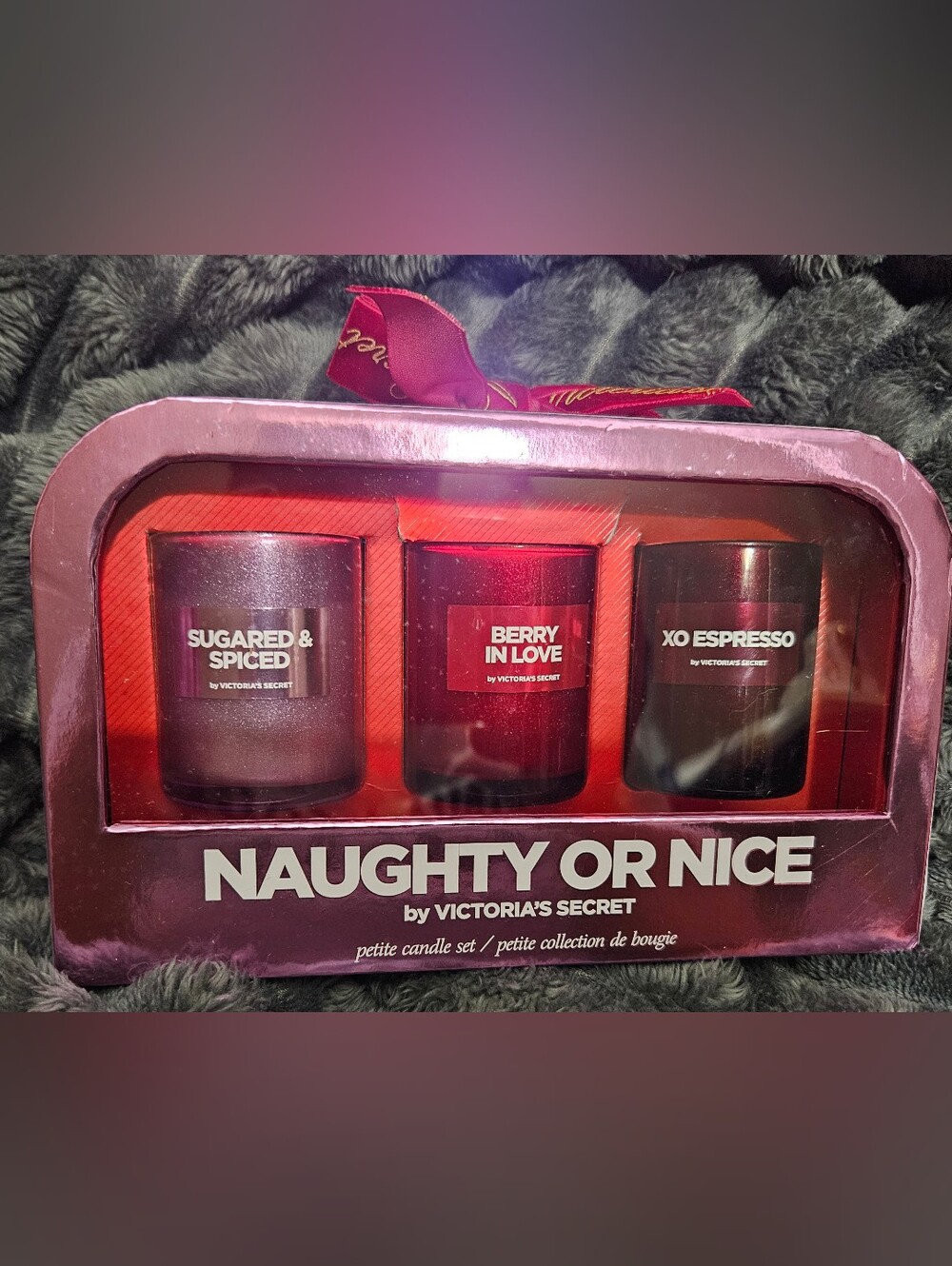 Victoria's Secret Naughty or Nice Petite Candle Set